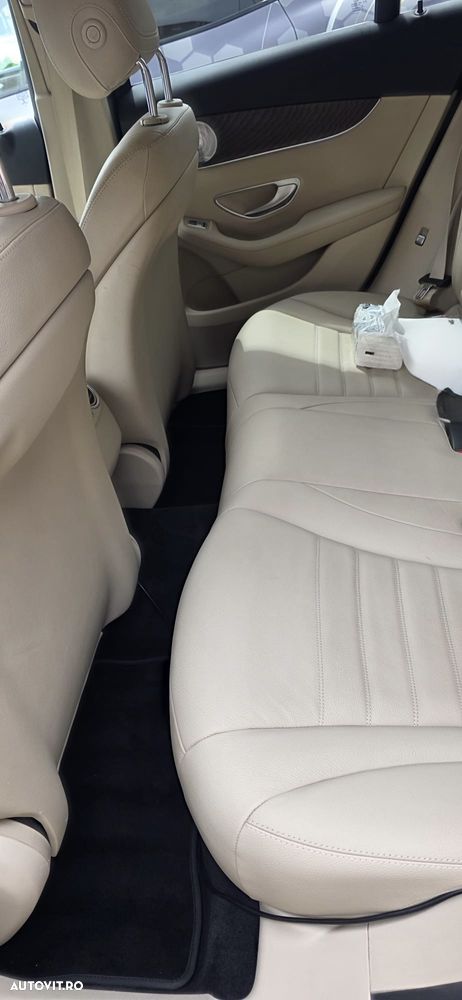 Mercedes-Benz GLC Coupe 250 d 4MATIC - 8