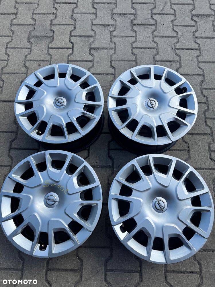 Felgi Stalowe 5x108 16” Et:44 Opel Astra L Combo