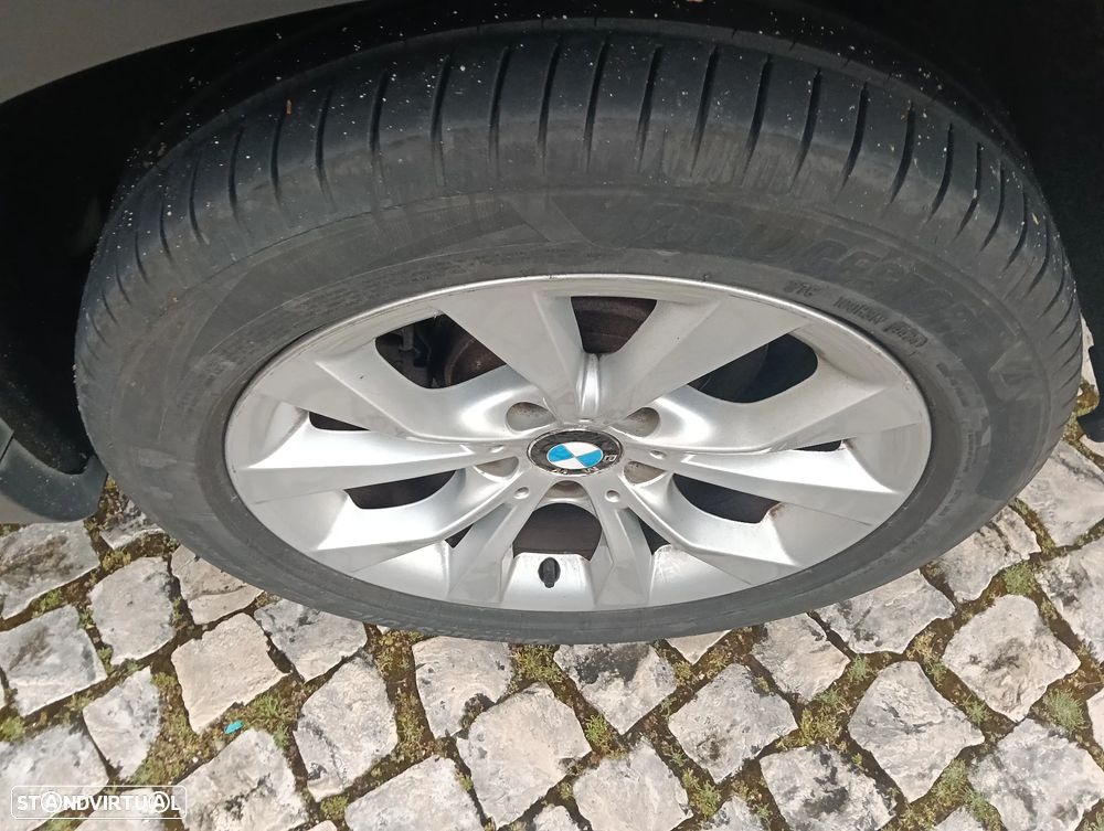 BMW X1 sDrive18d Sport Line - 5
