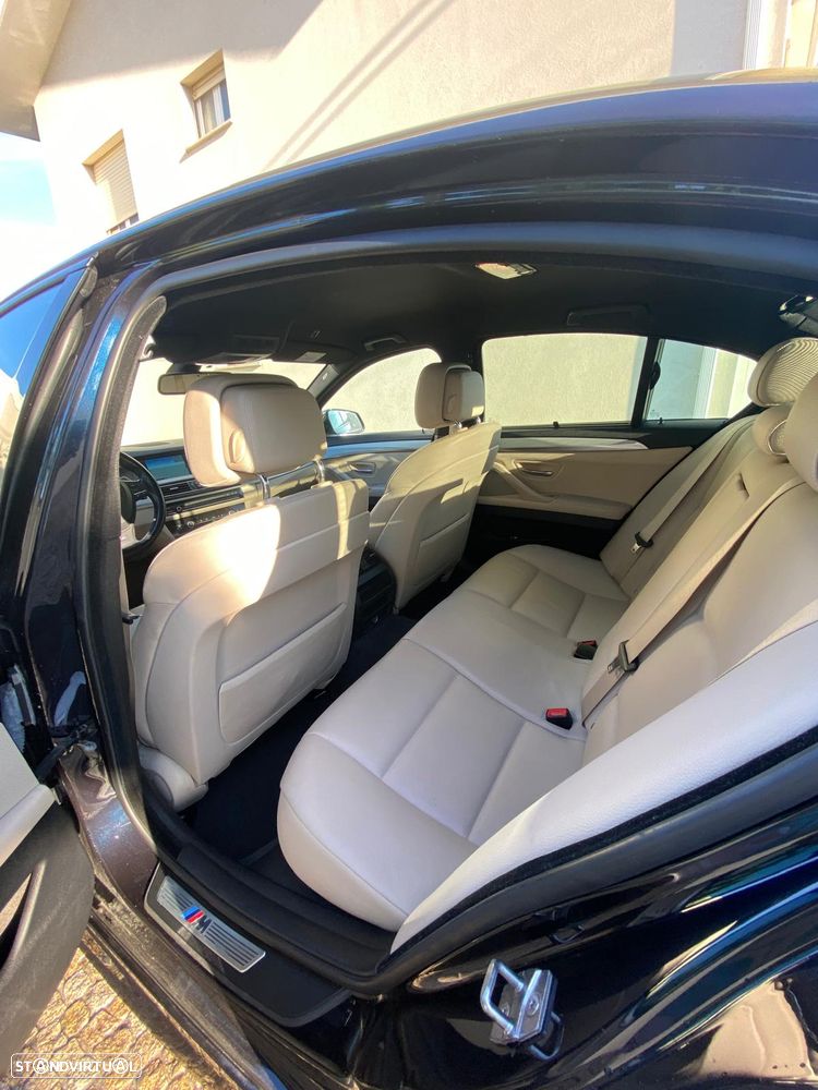 BMW 525 d Auto - 10