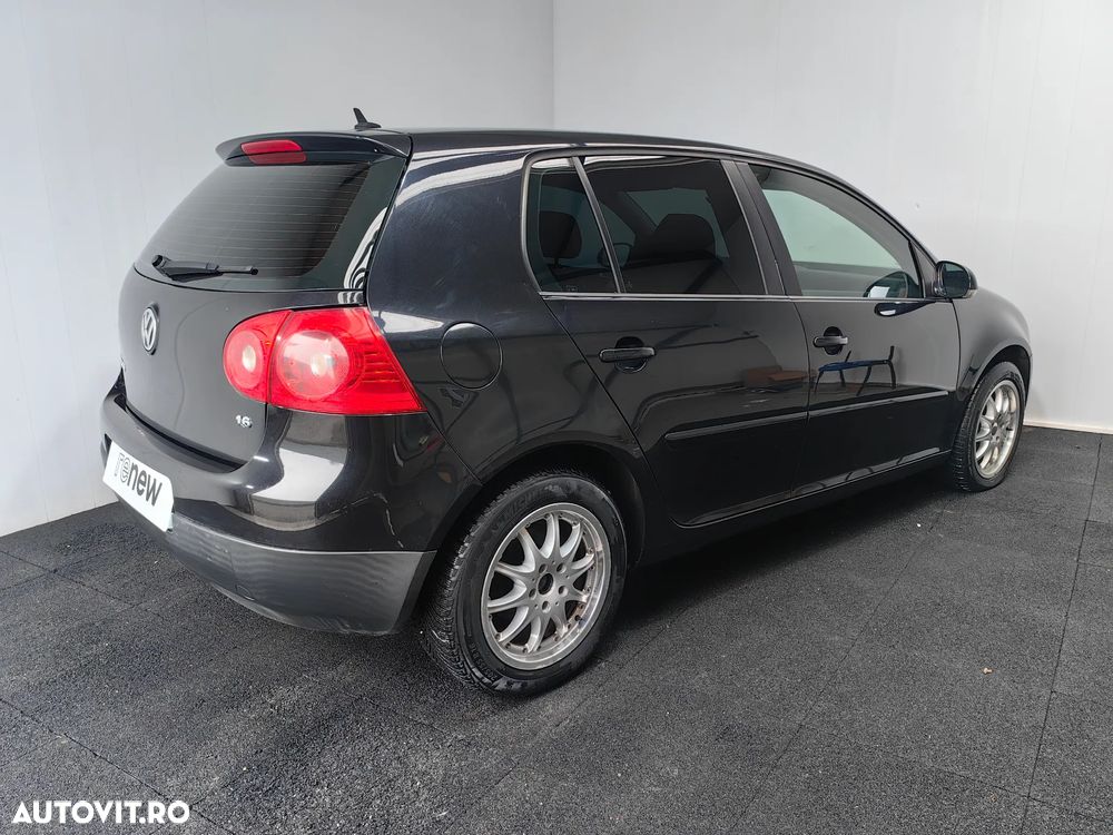 Volkswagen Golf 1.6 Automatik - 3