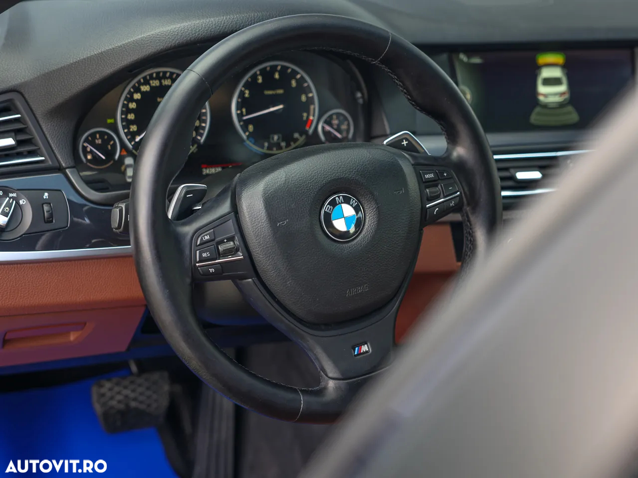 BMW Seria 5 520i Aut. - 10