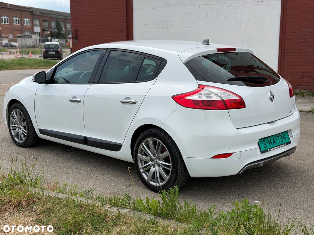 Renault Megane TCe 130 Luxe - 11