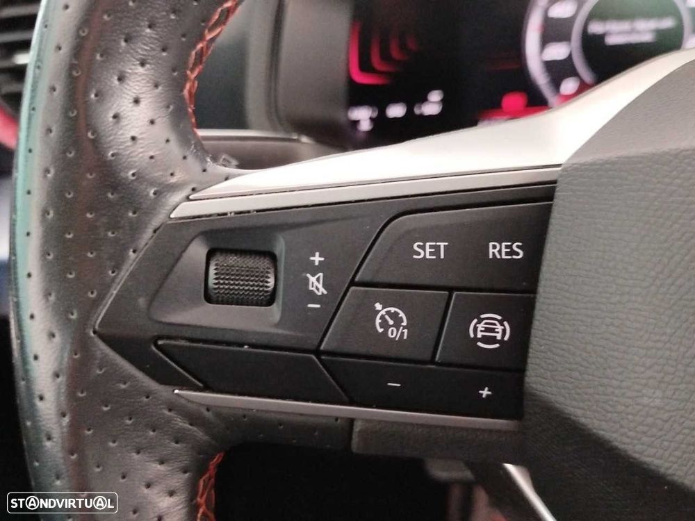 SEAT Arona 1.0 TSI FR - 18