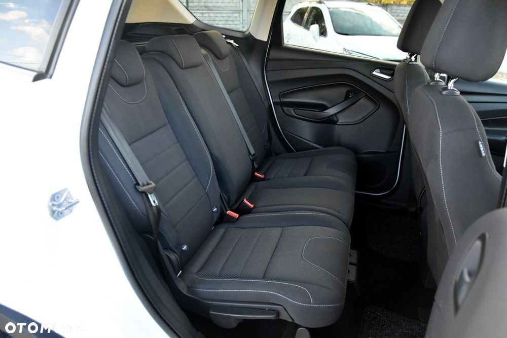 Ford Kuga 1.5 EcoBoost 2x4 SYNC - 23