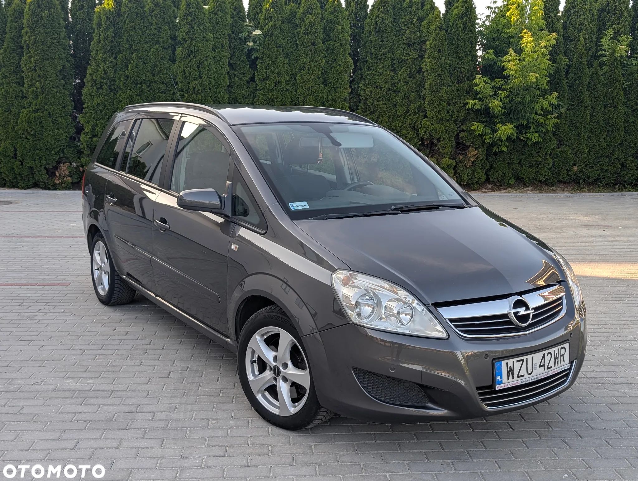 Opel Zafira 1.7 CDTI Cosmo - 1