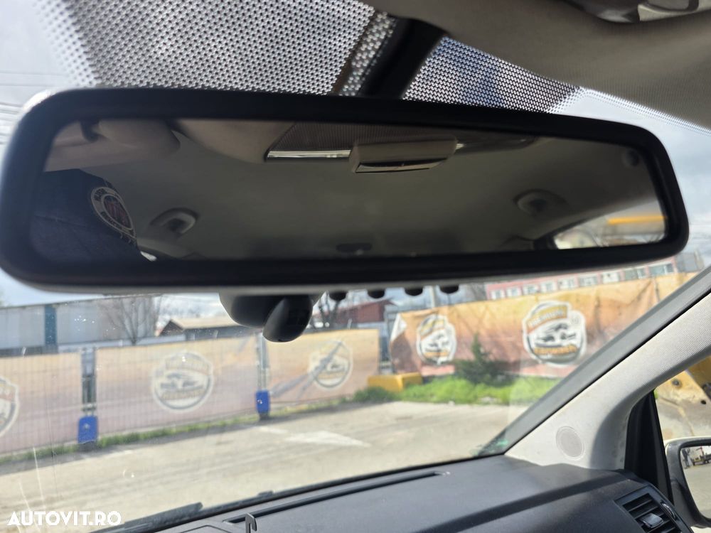 Mercedes-Benz B 180 - 19