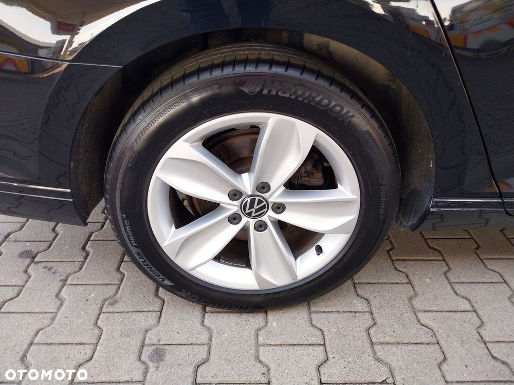 Volkswagen Passat Variant - 29