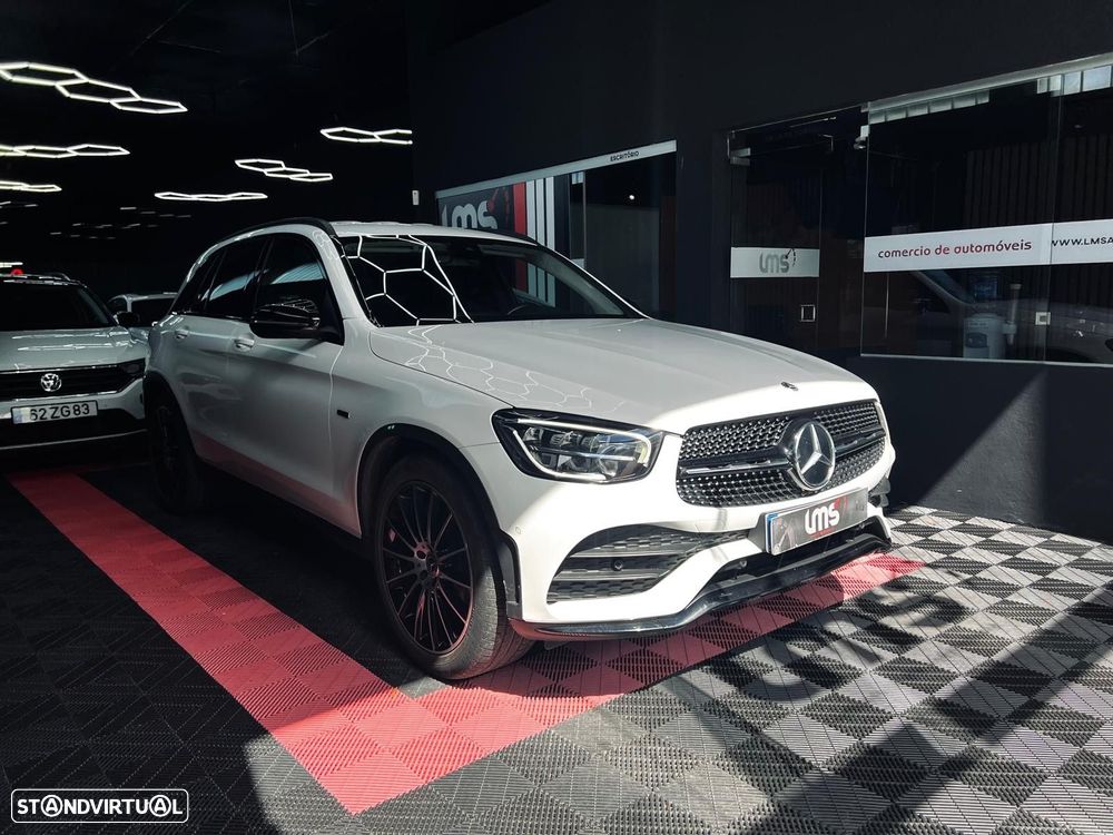 Mercedes-Benz GLC 300 - 4