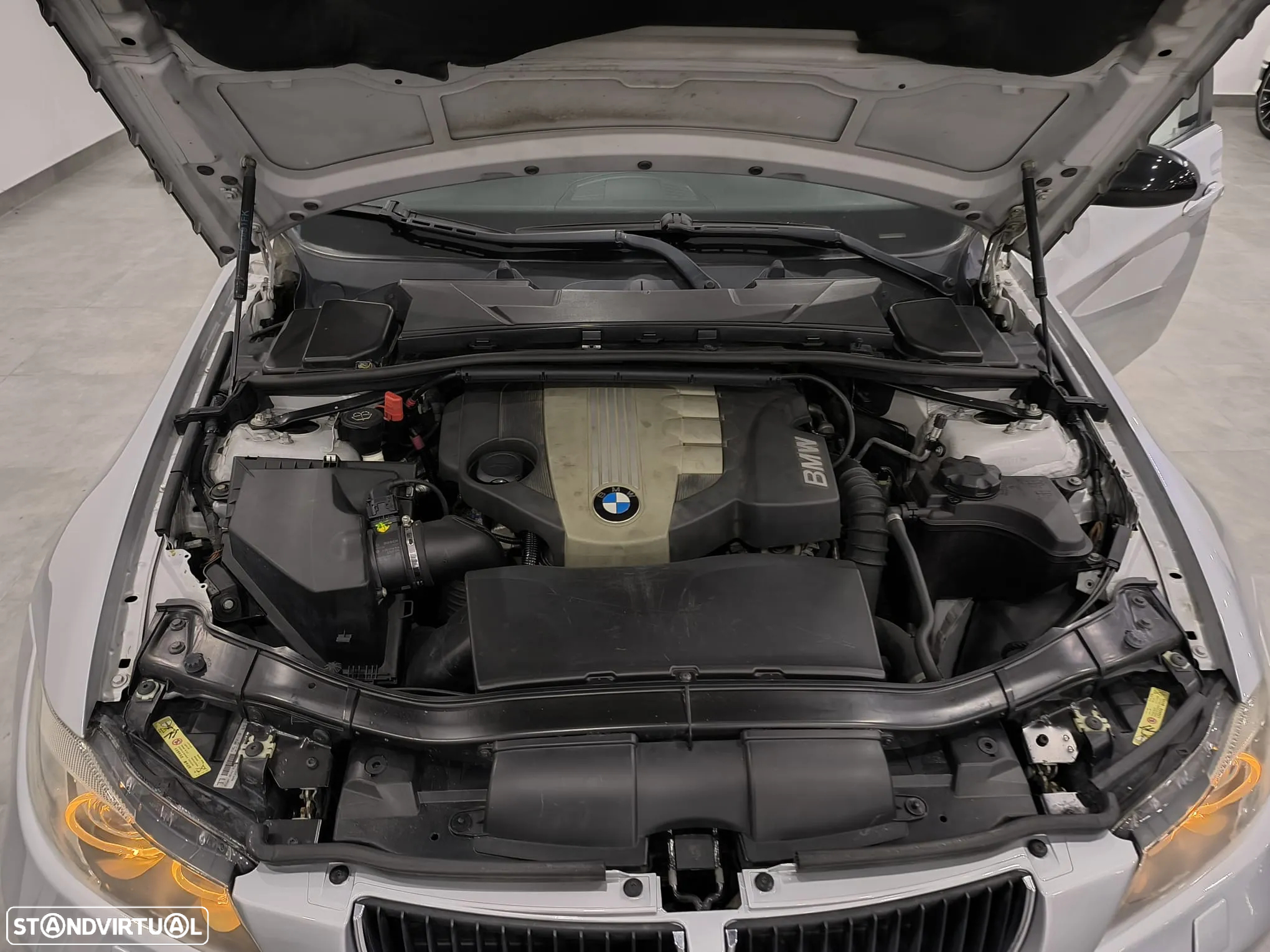 BMW 320 d Touring - 53