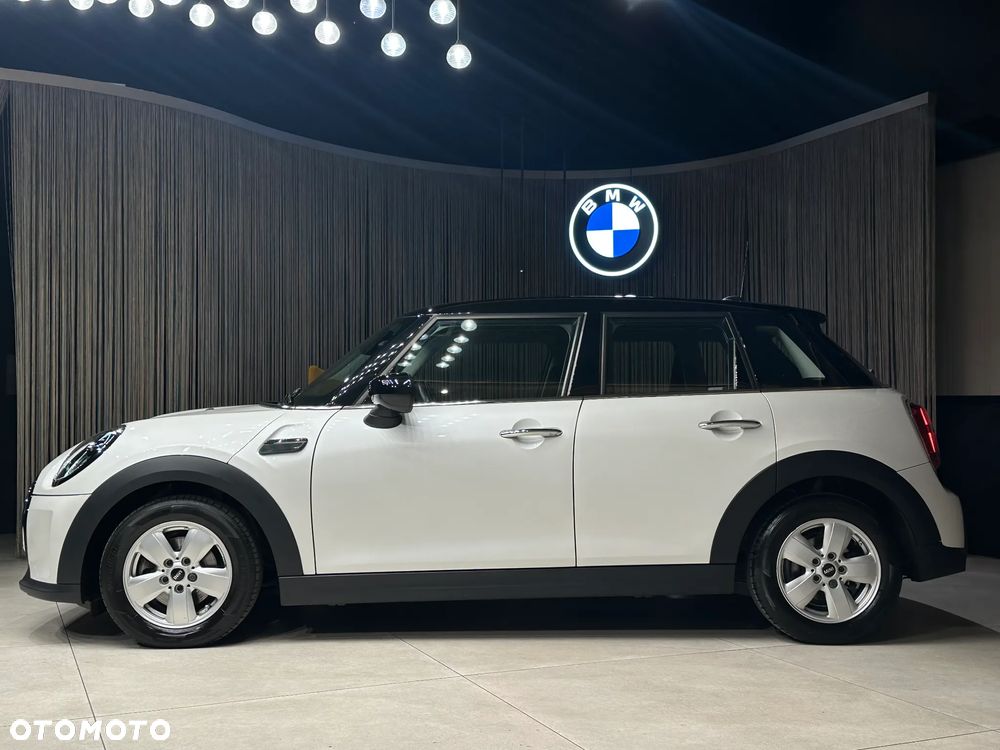 MINI Cooper Standard - 8