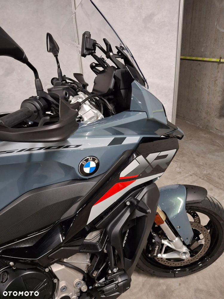 BMW XR - 7
