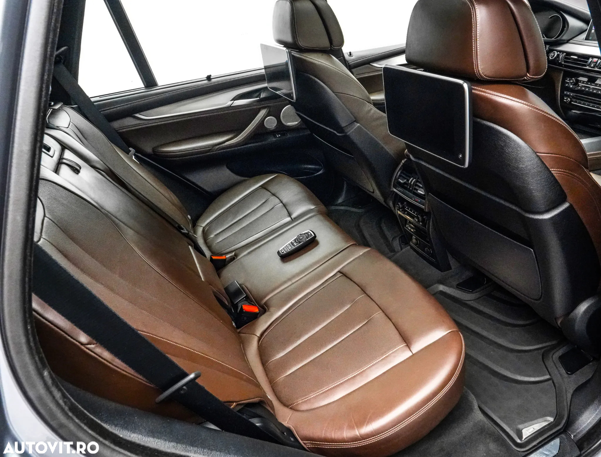 BMW X5 M M50d - 16