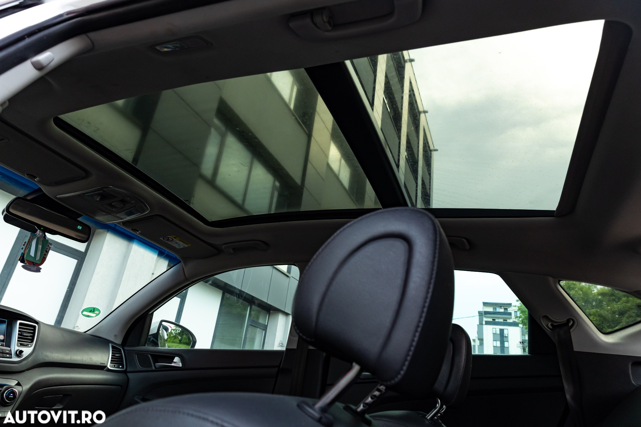 Hyundai Tucson 2.0 CRDI 4WD 6AT Luxury Pack+ - 22