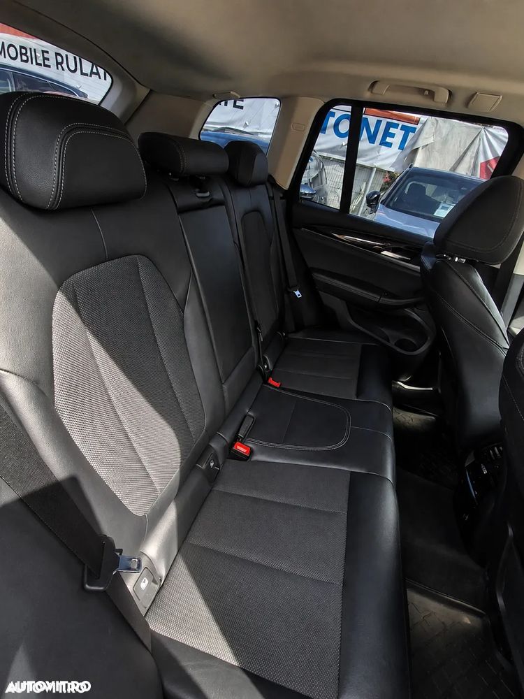BMW X3 xDrive20d AT xLine - 15