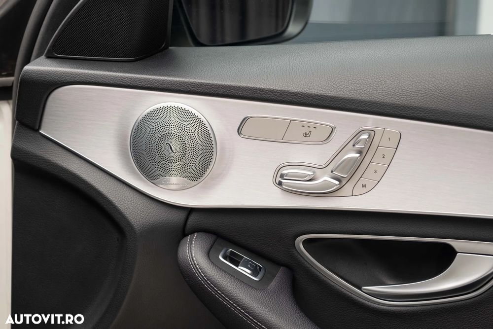 Mercedes-Benz C 300 d 4Matic 9G-TRONIC AMG Line - 18