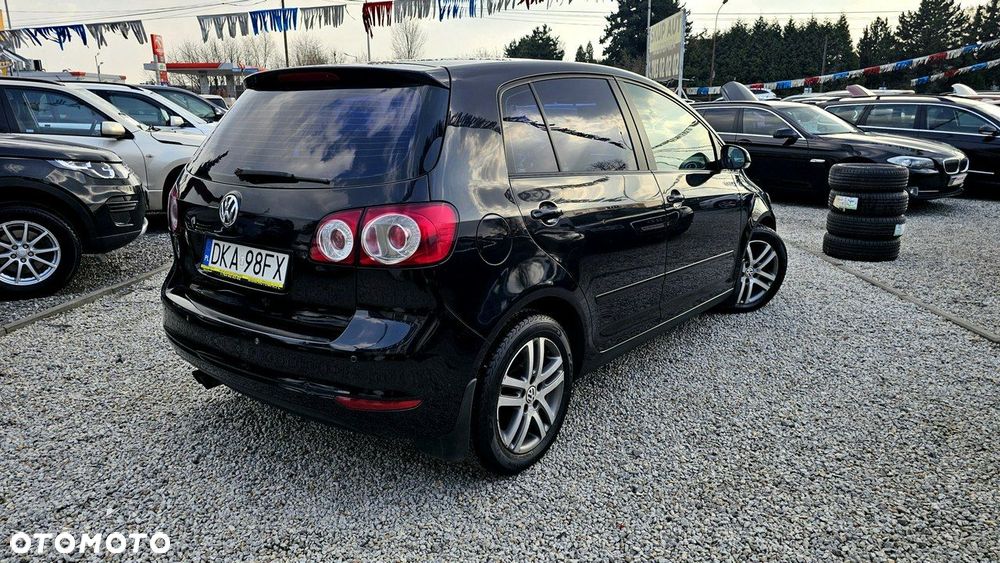 Volkswagen Golf Plus - 8