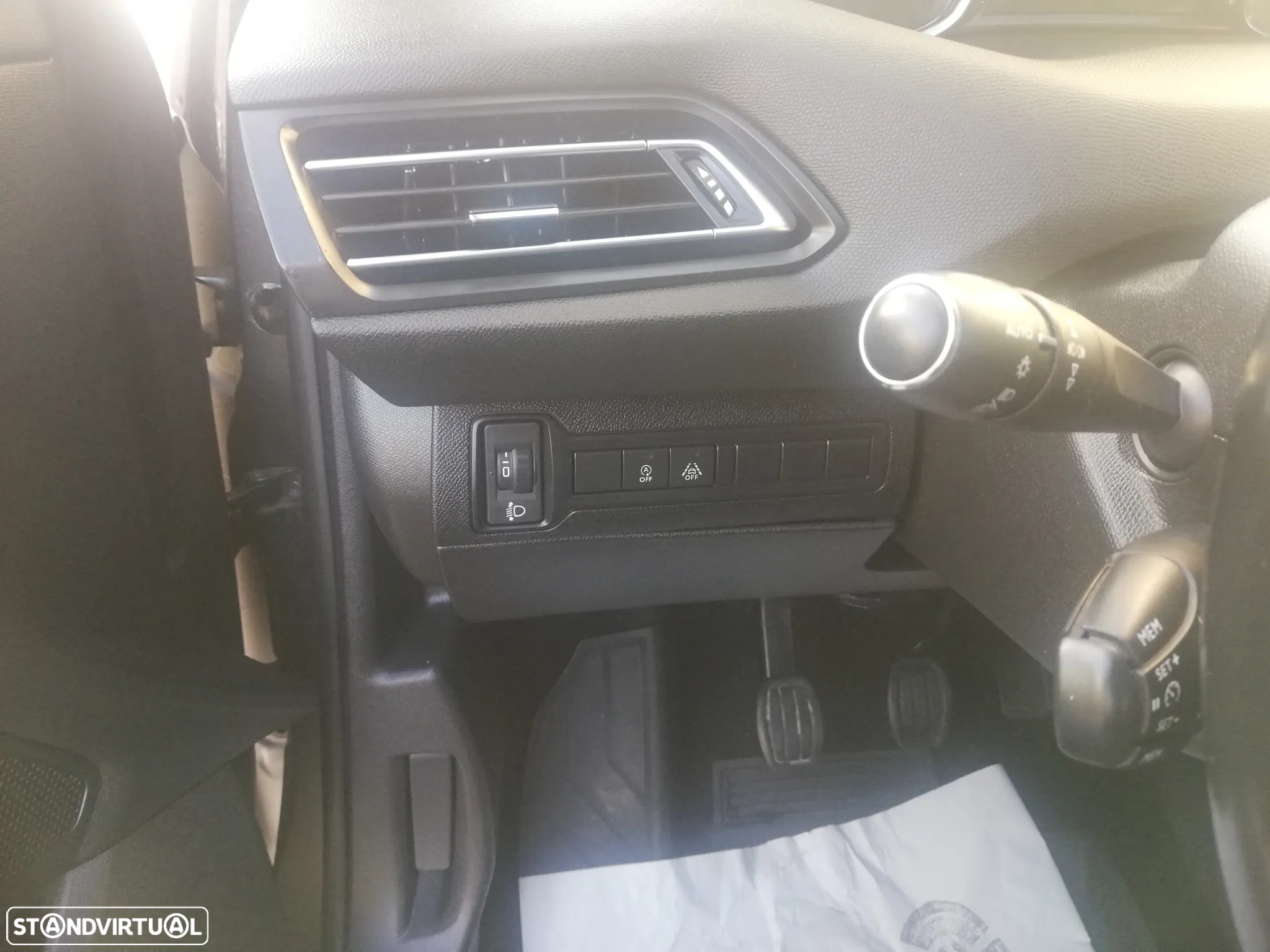 Peugeot 308 SW 1.5 BlueHDi Business Line - 14