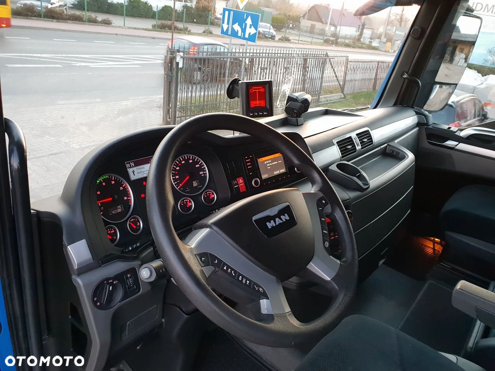 MAN TGX 26.480 6x2 - 11
