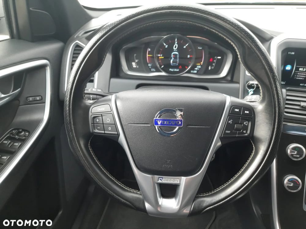 Volvo XC 60 D4 AWD Summum - 24