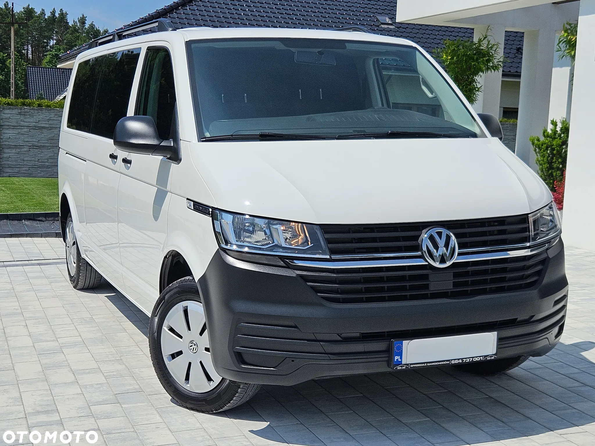 Volkswagen Caravelle 6.1 2.0 TDI L2 Comfortline - 2