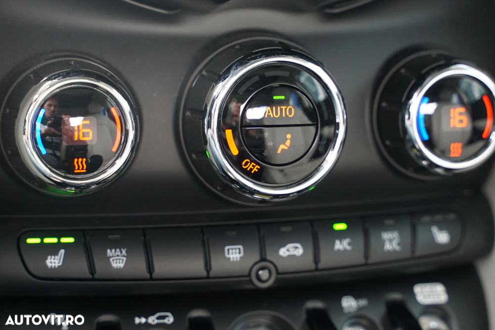 Mini Cooper SE - 12