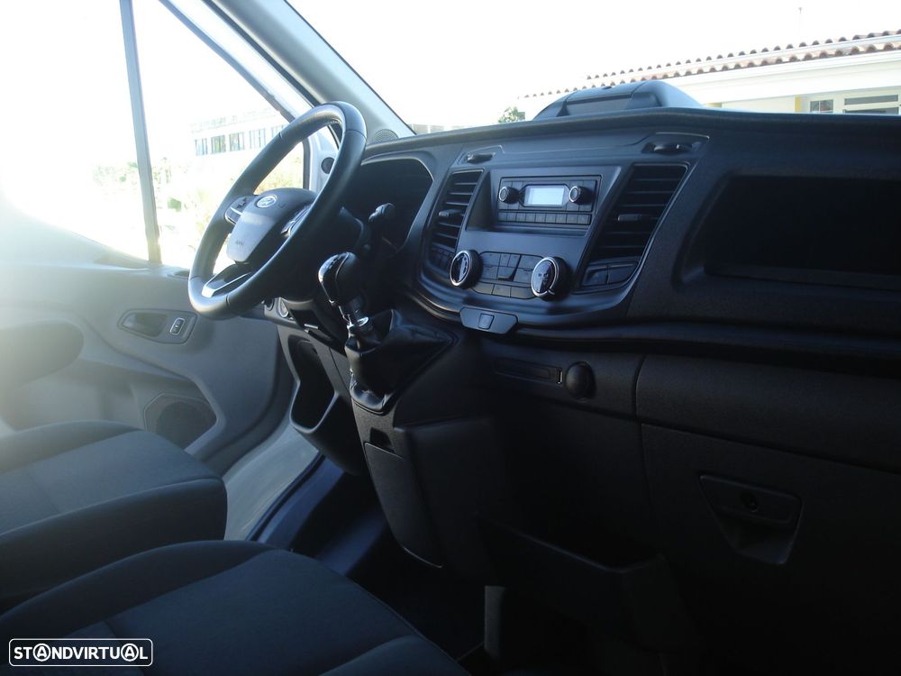 Ford Transit - 18