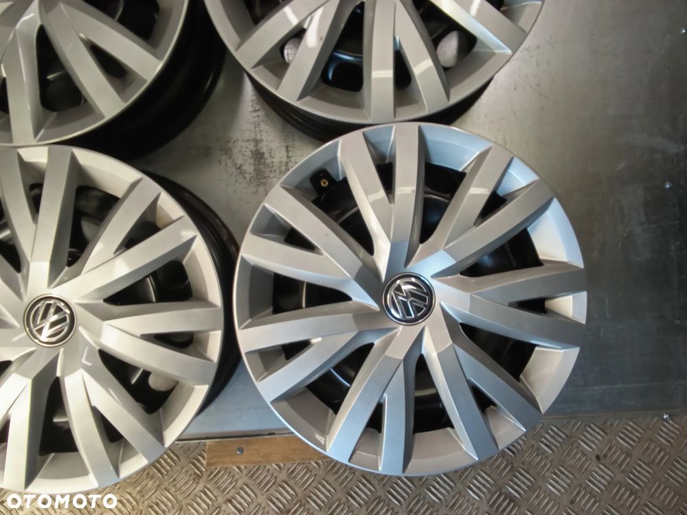 Felgi Vw Passat T-Roc Tiguan Touran Caddy Jetta 6,5Jx16 et46 5x112 - 5