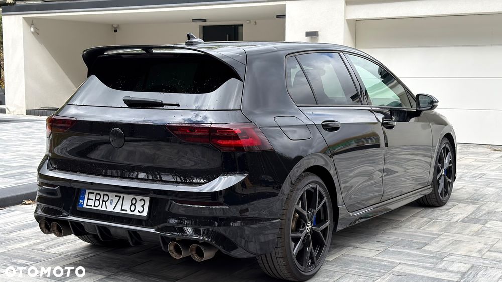 Volkswagen Golf - 11
