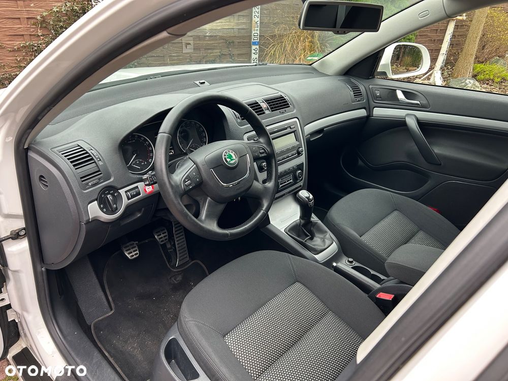 Skoda Octavia - 14