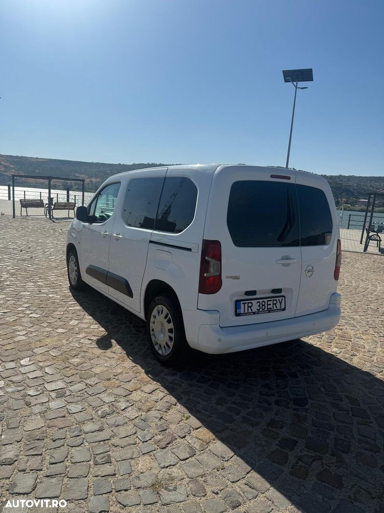 Opel Combo 1.2 L1H1 Start/Stop Edition - 2