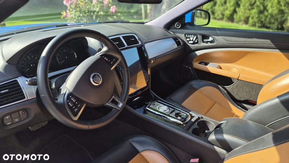 Jaguar XK 5.0 V8 Portfolio - 10