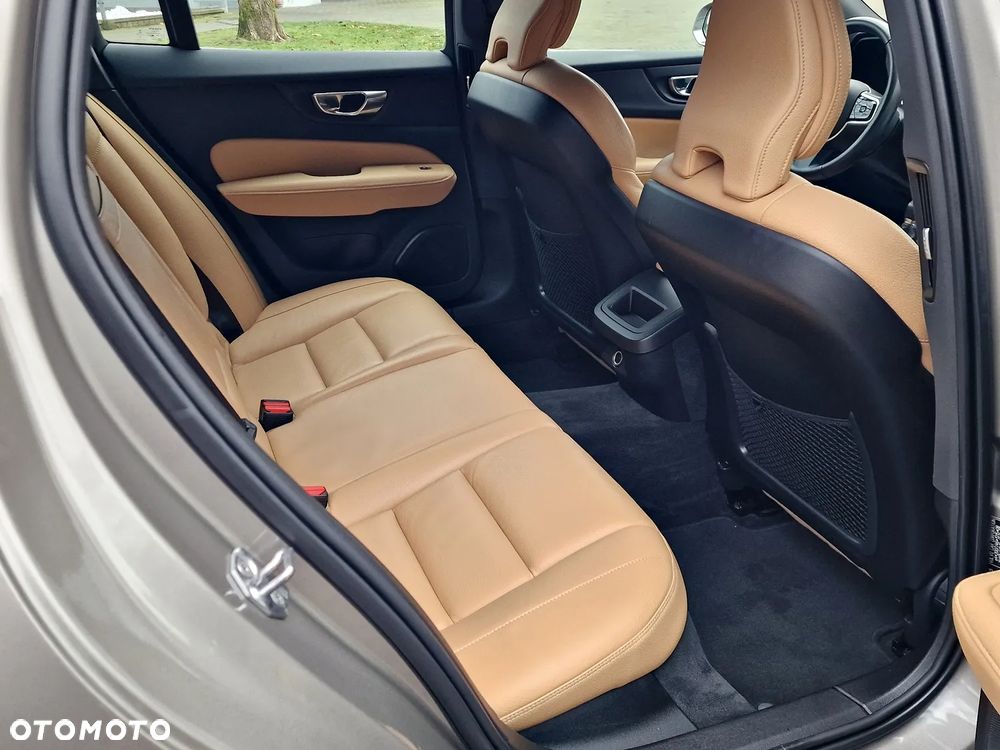 Volvo V60 D4 Geartronic Inscription - 21