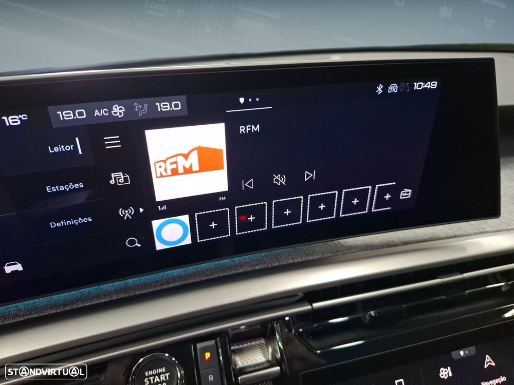 Peugeot 3008 1.2 Hybrid Allure e-DCS6 - 19