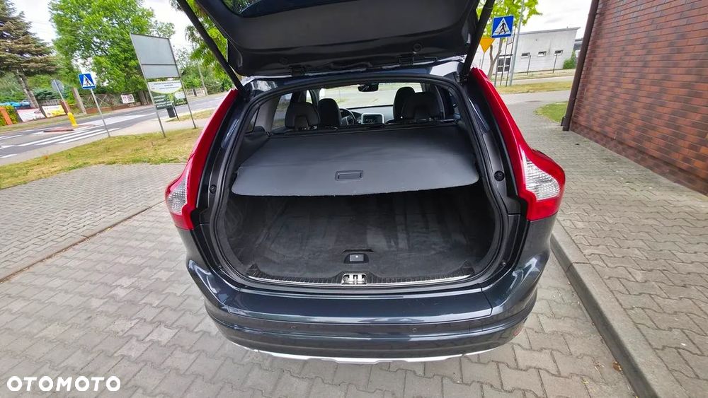 Volvo XC 60 D4 Geartronic Summum - 37