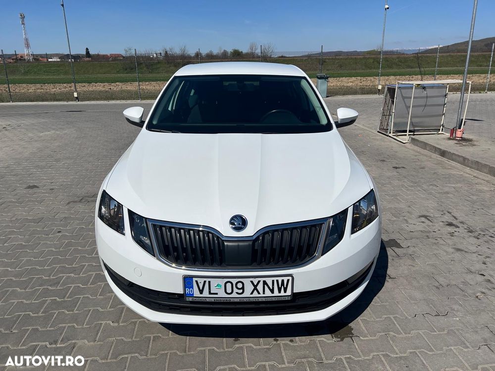 Skoda Octavia 1.4 TSI AMBITION DSG - 1