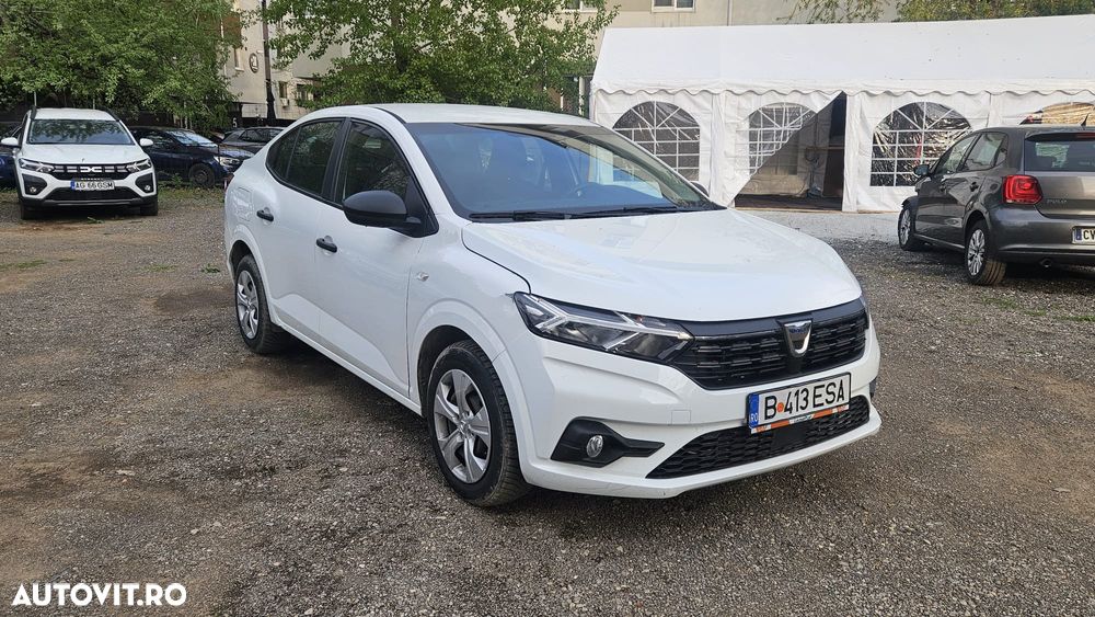 Dacia Logan TCe 90 Essential - 8