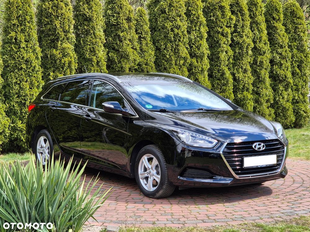 Hyundai i40 Kombi blue 1.7 CRDi Trend - 12