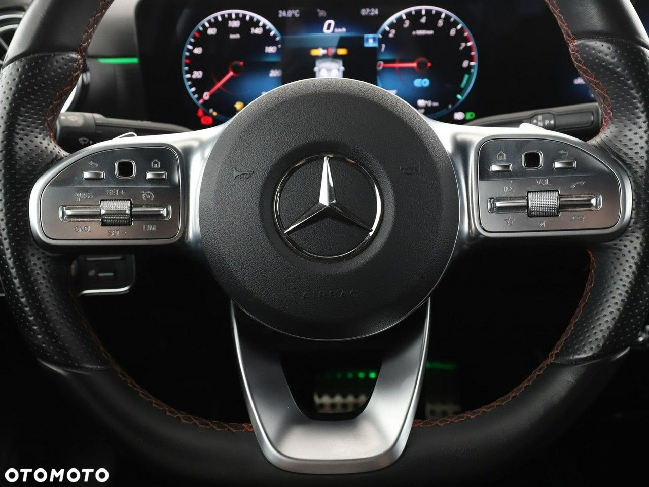 Mercedes-Benz Klasa A 250 e 8G-DCT AMG Line - 21