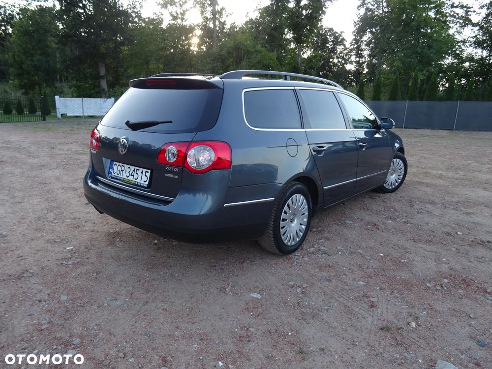 Volkswagen Passat - 5
