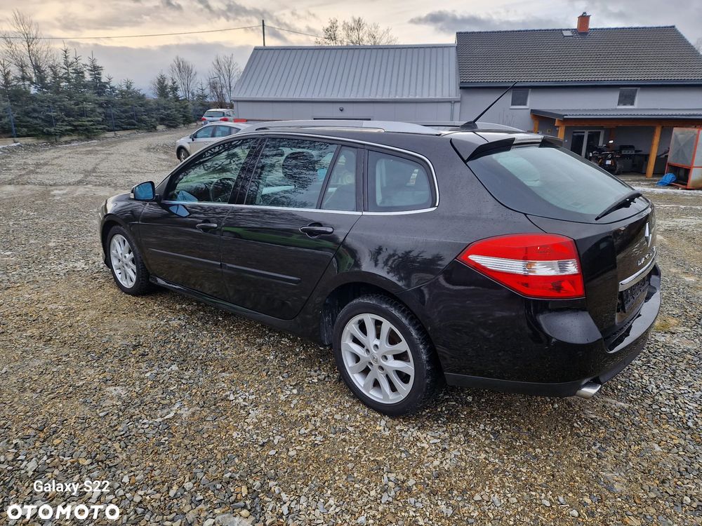 Renault Laguna dCi 150 FAP Initiale - 12