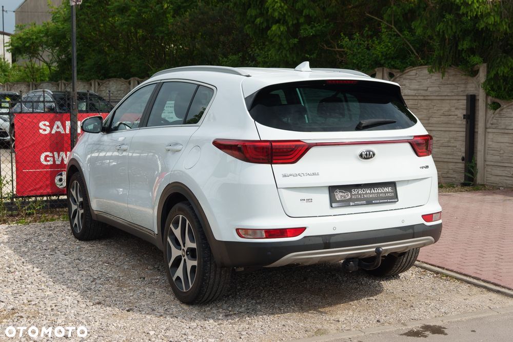 Kia Sportage 1.7 CRDI 2WD Dream-Team Edition - 32