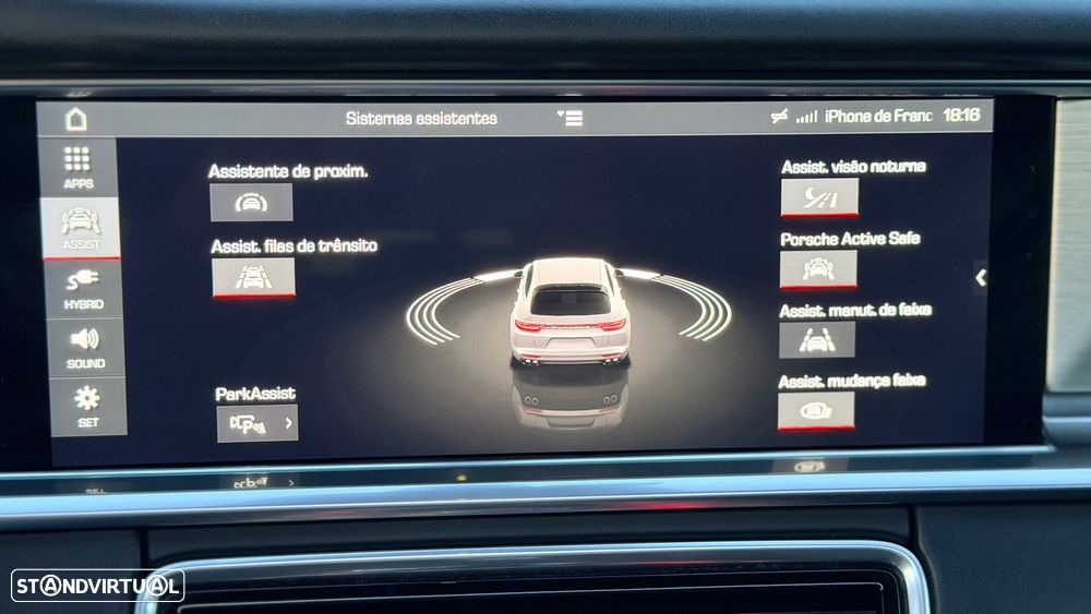 Porsche Panamera Sport Turismo 4 E-Hybrid - 21