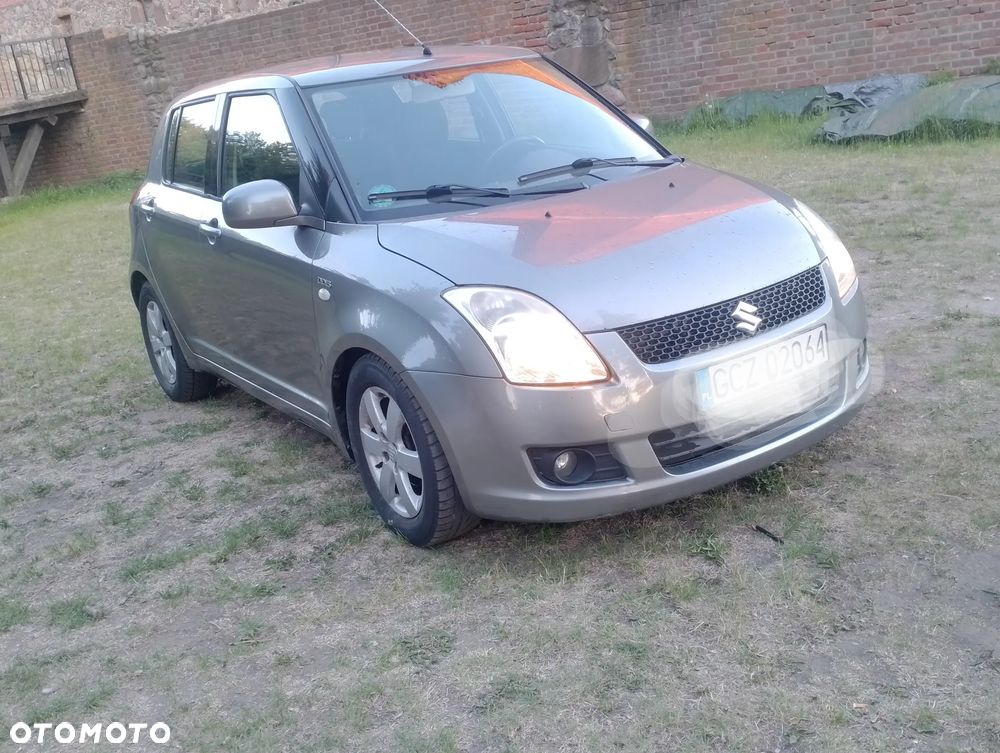 Suzuki Swift 1.3 Comfort dance - 16