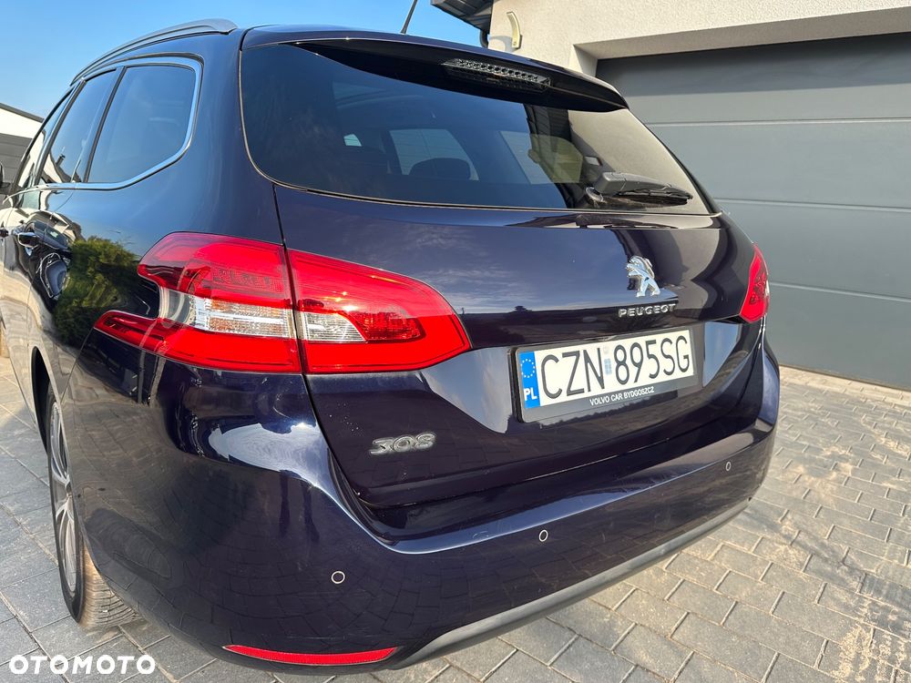 Peugeot 308 BlueHDi FAP 150 EAT6 Stop&Start Allure - 4