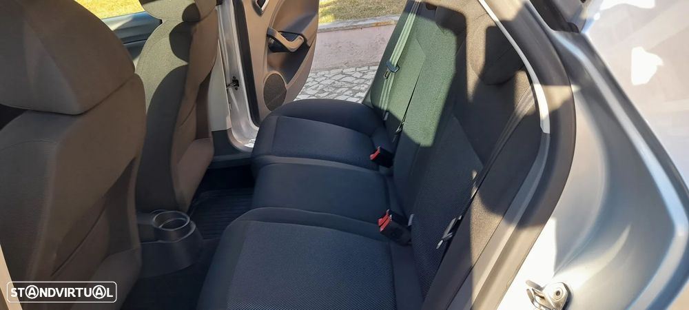 SEAT Ibiza 1.6 TDI 25 Anos DPF - 27