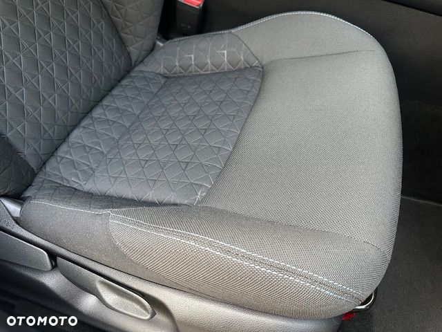 Toyota C-HR Business-Edition - 39