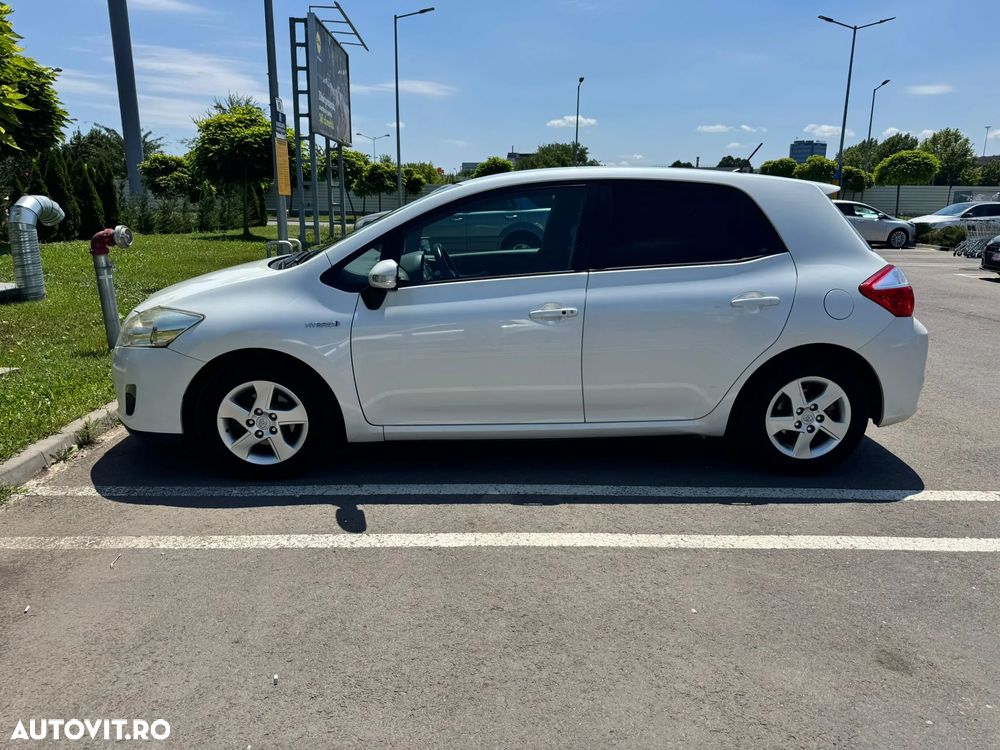 Toyota Auris - 8
