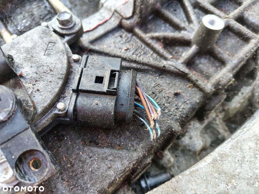 SKRZYNIA BIEGÓW AUTOMAT HLP VOLKSWAGEN GOLF 5 V PLUS 1.6 FSI - 3
