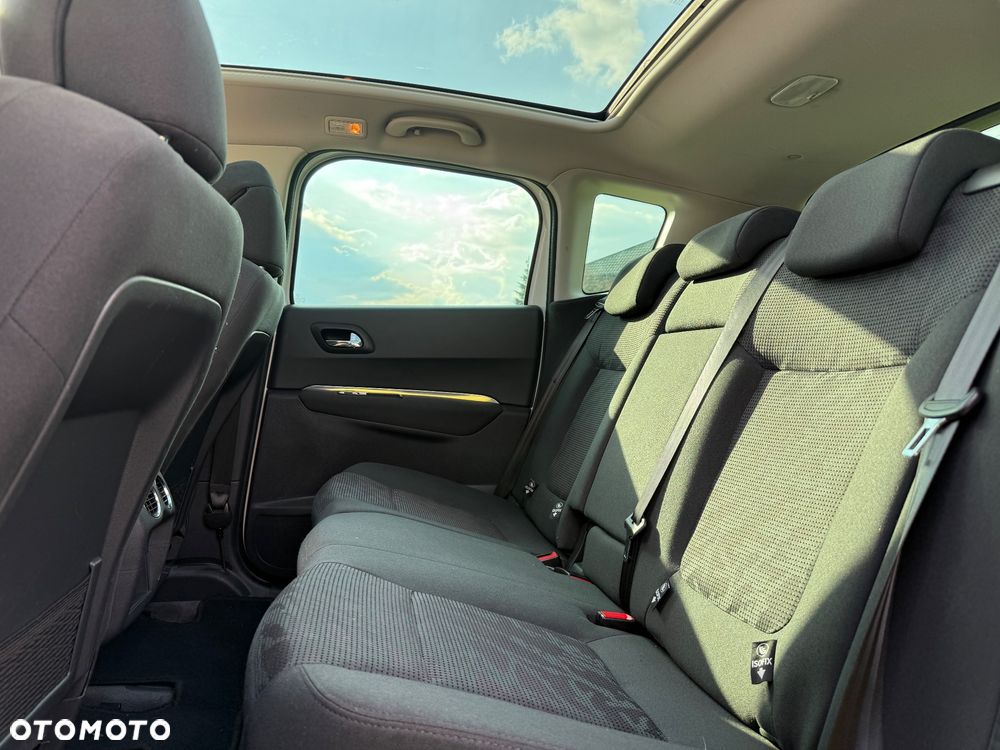 Peugeot 3008 1.6 HDi Active - 25